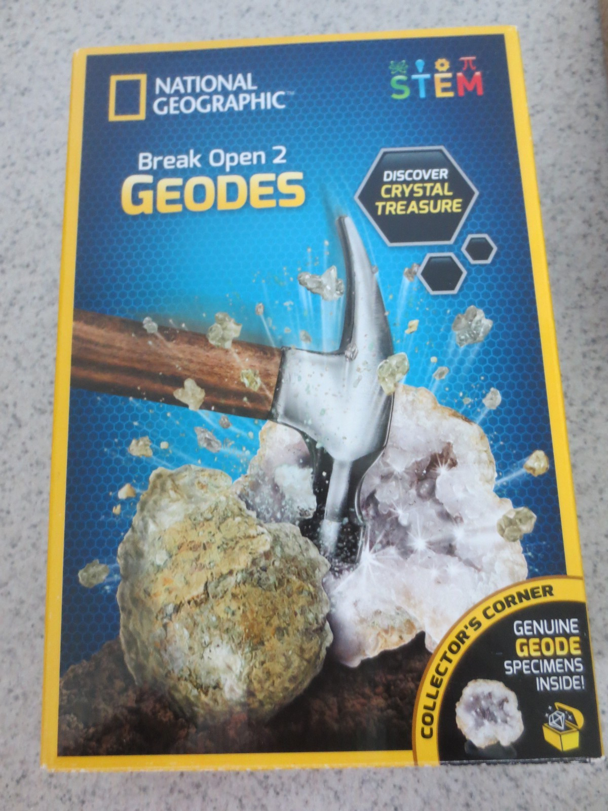 National Geographic Break Open 2 Geodes Stem Kit With Safety Goggles