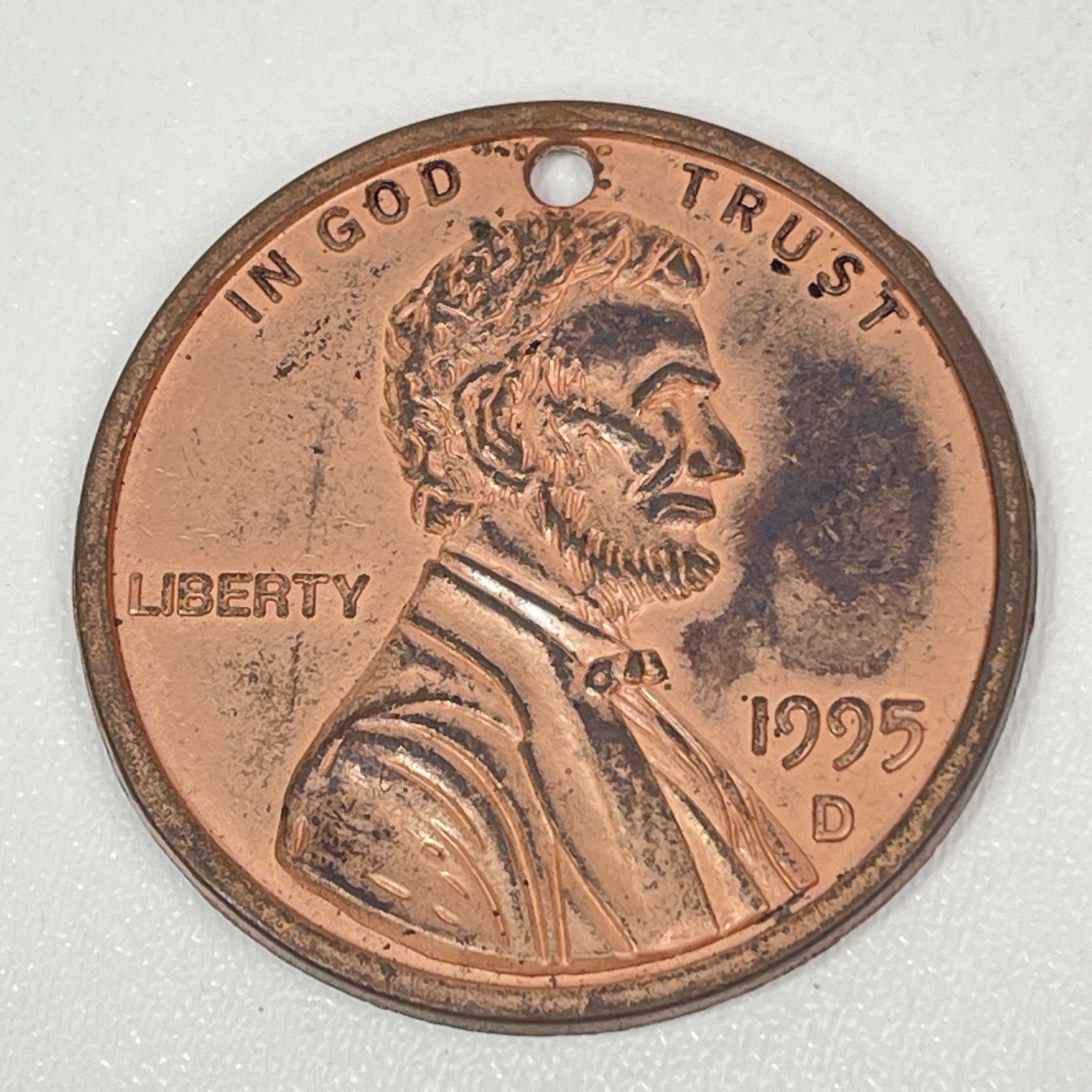 Novelty 2 inch Lincoln Penny Key Chain 1995 D Toy Money Coin Realistic Toy
