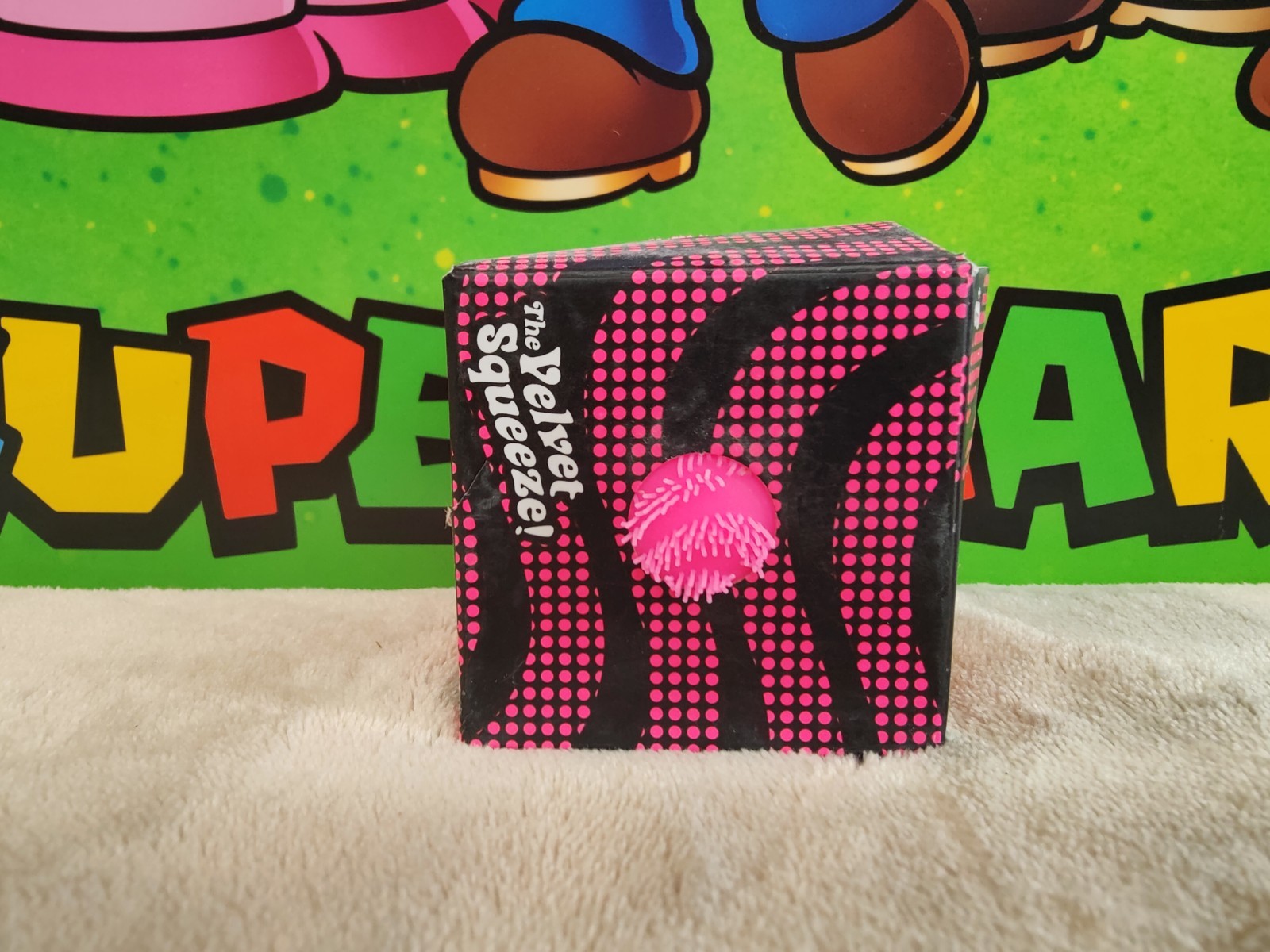 NeeDoh Fuzz Ball Wonder Waves Squishy Stress Ball Nee Doh Fuzzball New Pink