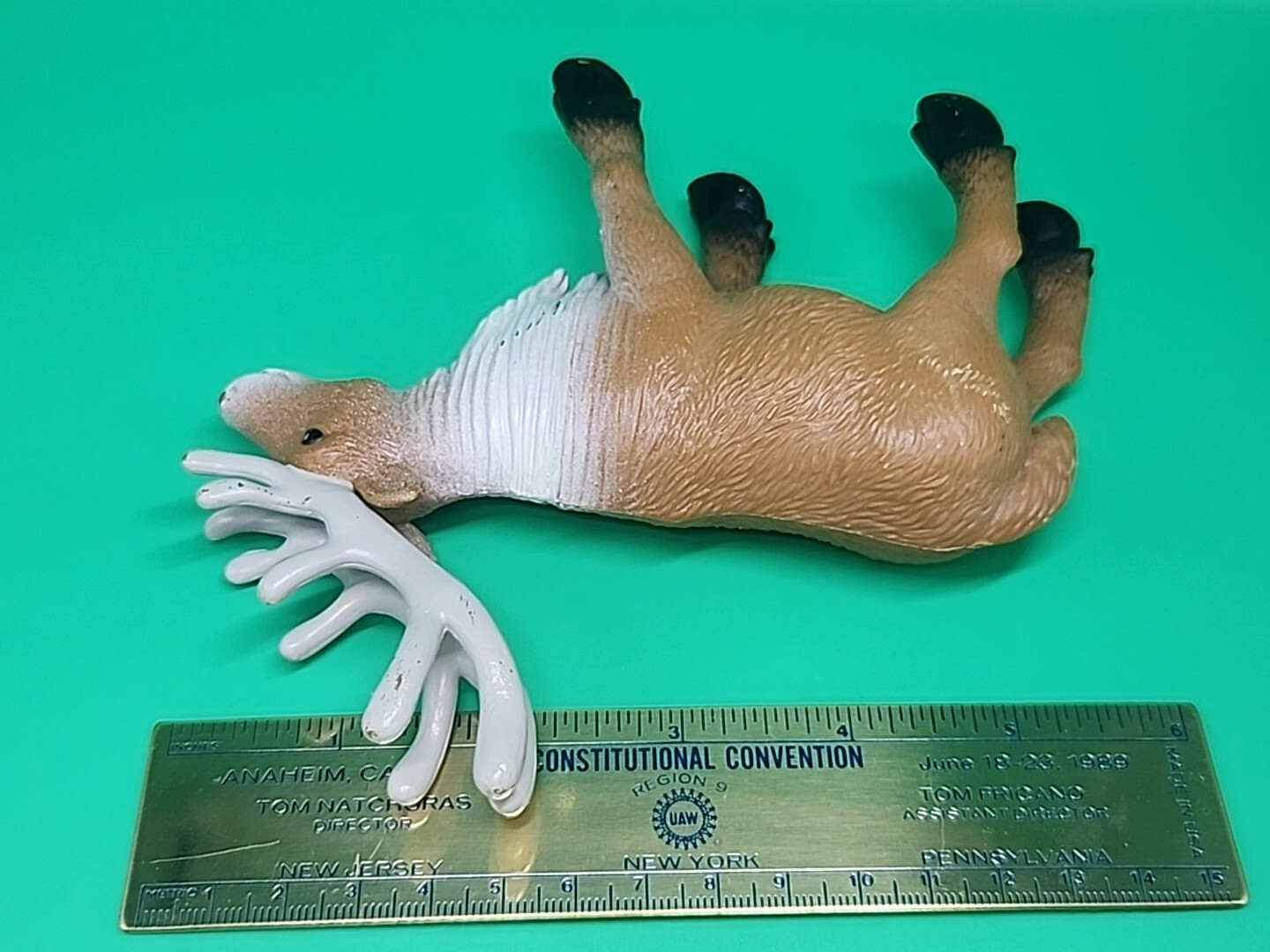 Reindeer & Polar Bear North Pole Alaska Wildlife Toy Animal Figure Lot Christmas