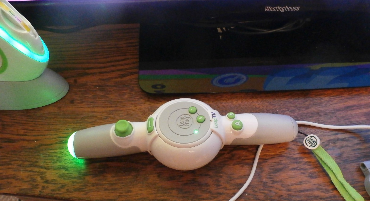 LeapFrog LeapTV Educational Video Gaming System Learning Console with 2 games