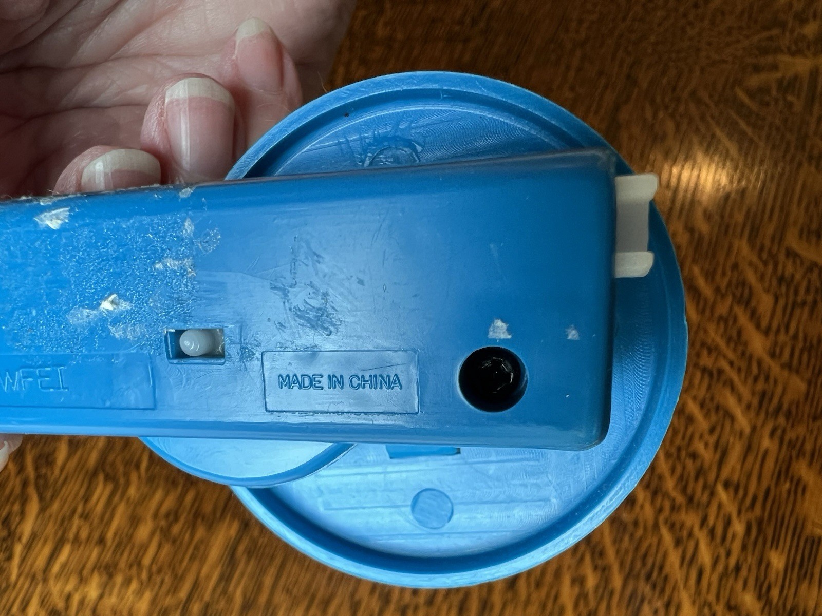 Wildlife Spinners Child’s Toy. Globe Spins Open To Reveal Polar Bear. Preowned