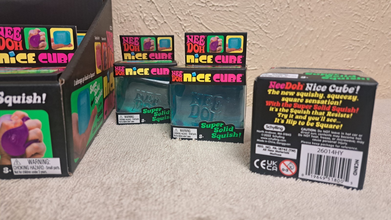 NeeDoh – Nice Cube – Lot of 12 + Display Case