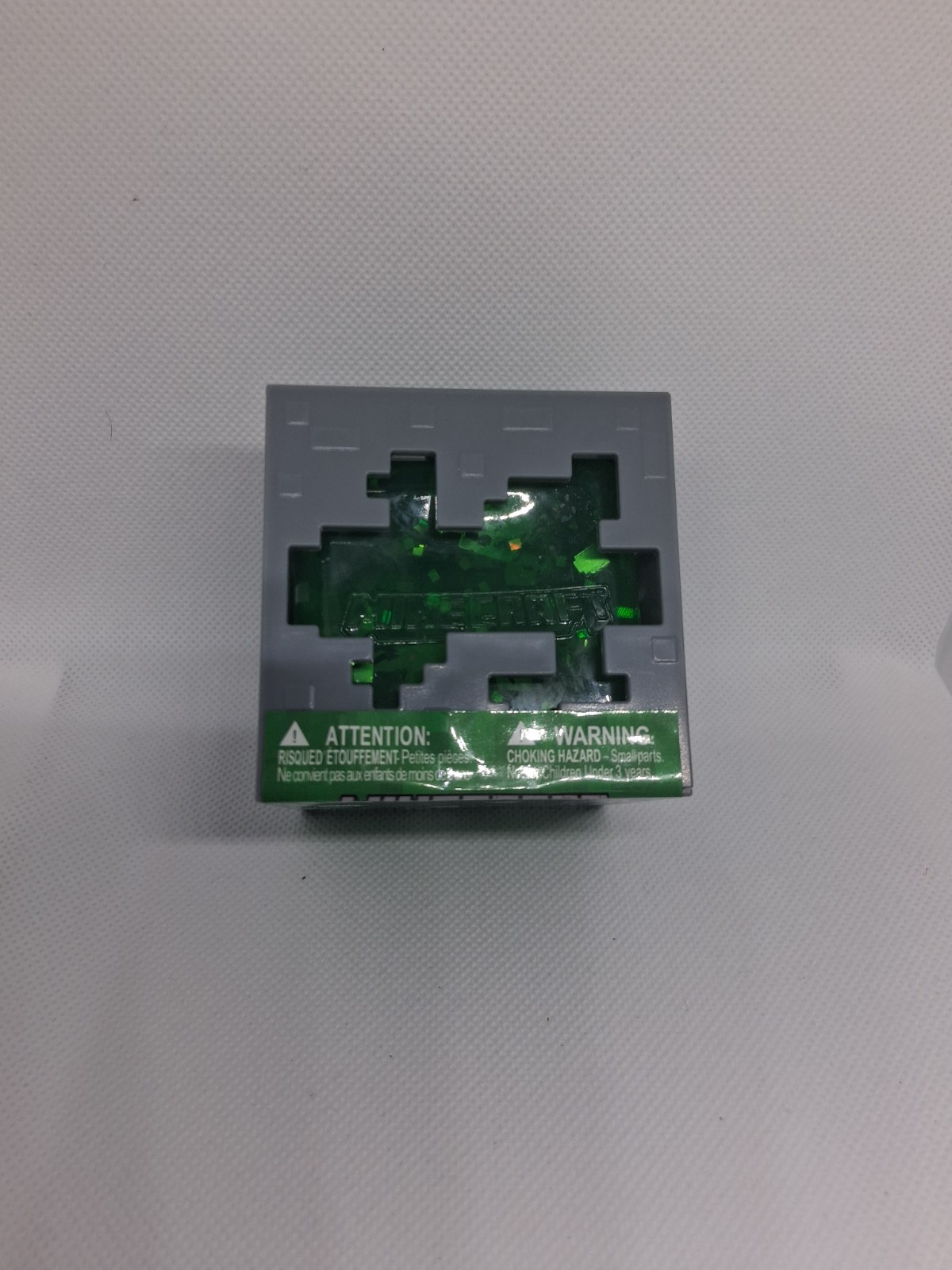 MINECRAFT JELLY CUBES – (GREEN) Viral Squishy IN HAND. (GREEN)