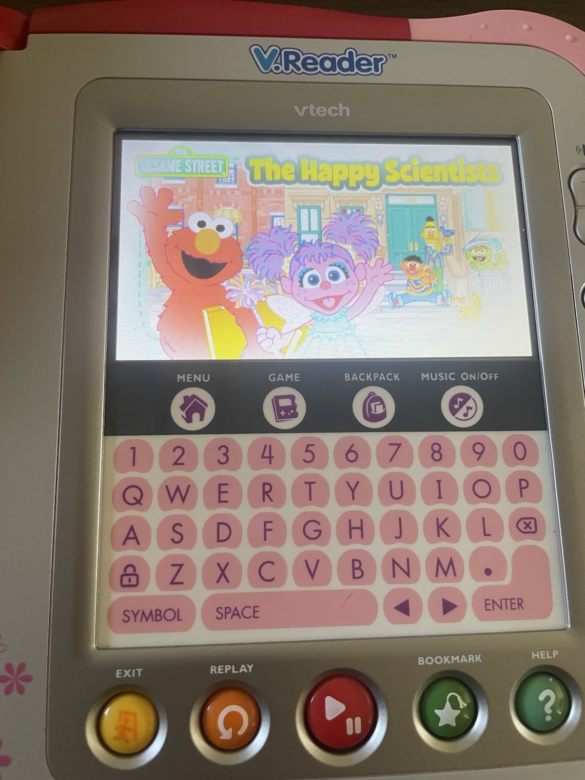 VTech V.Reader Interactive E-Reading System with Game Sesame Street
