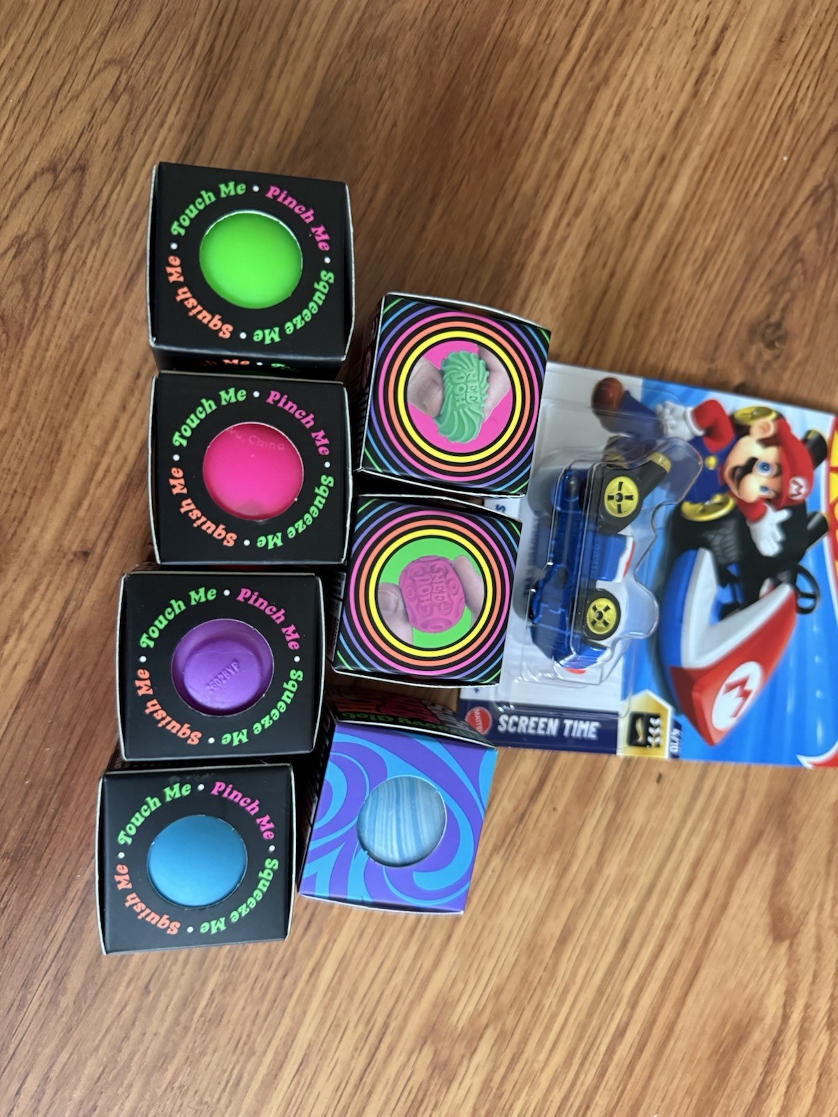 NeeDoh Teenie lot Of 7, 4-groovy Glob, 2-ripples, And 1-groovy Glob Swirl