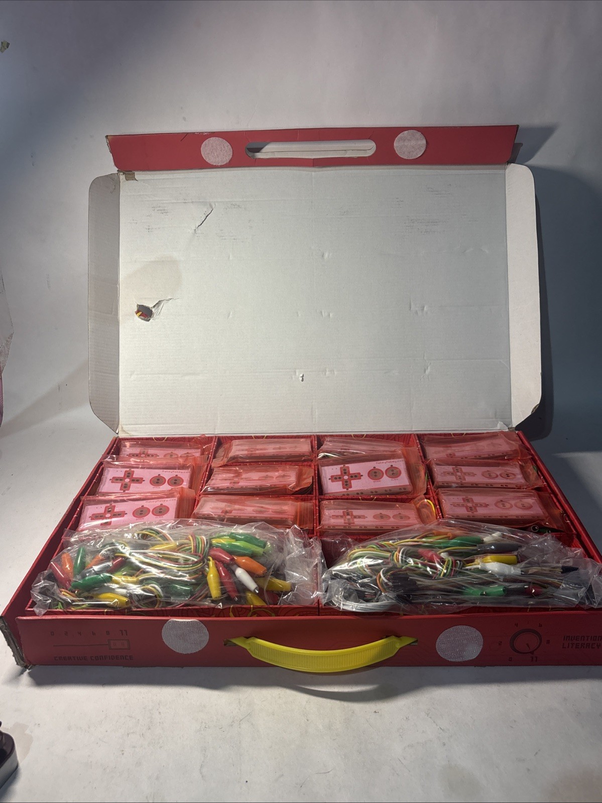 Preowned Makey Makey STEM Pack Classroom Invention Literacy Kit