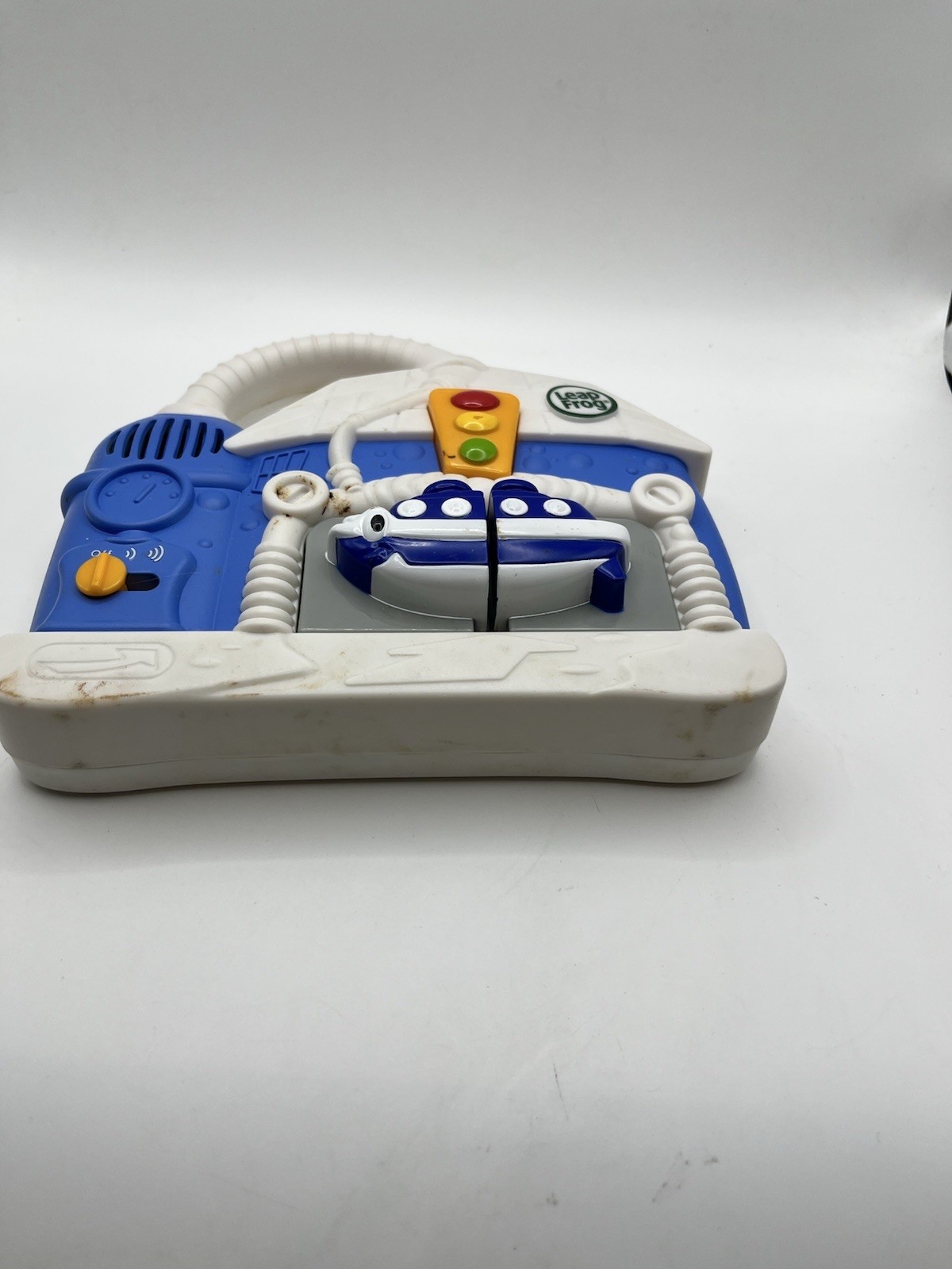 Leap Frog Fridge Phonics WASH N GO Magnetic Vehicle Car Matching Only 1 Piece