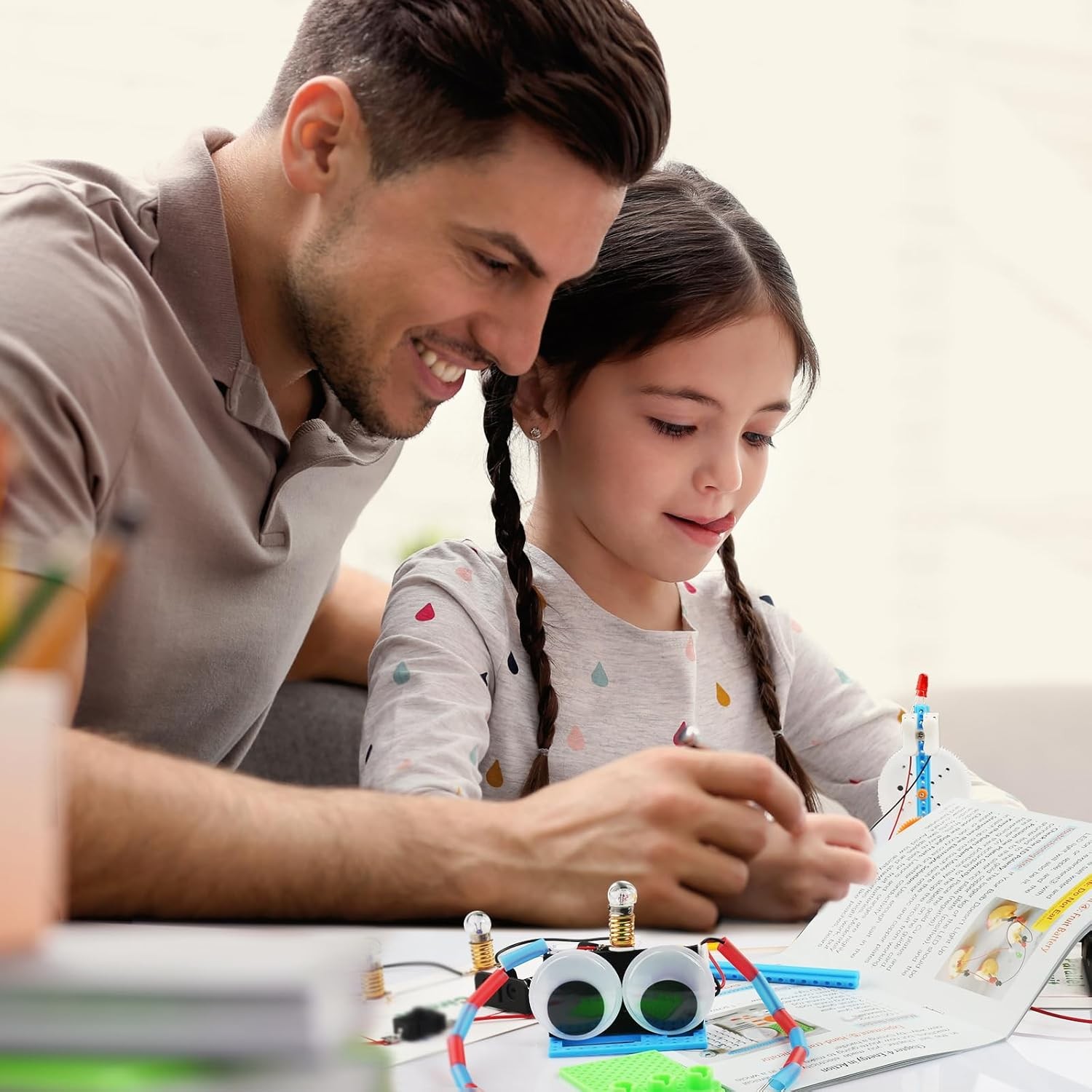 STEM Electric Circuit Kit for Kids Ages 8-12, Electrical Circuits Science Projec