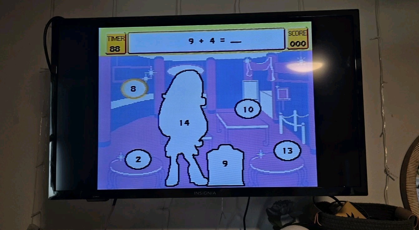 Bratz MGA Adventures In Learning Plug And Play Game Heart Shaped Tv Game