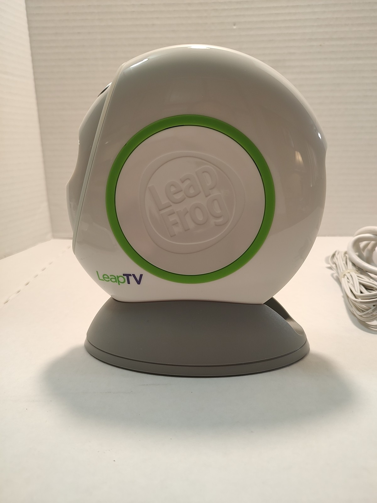 🔥 LeapFrog LeapTV Educational Active Video Gaming System Console w/ Sports Game