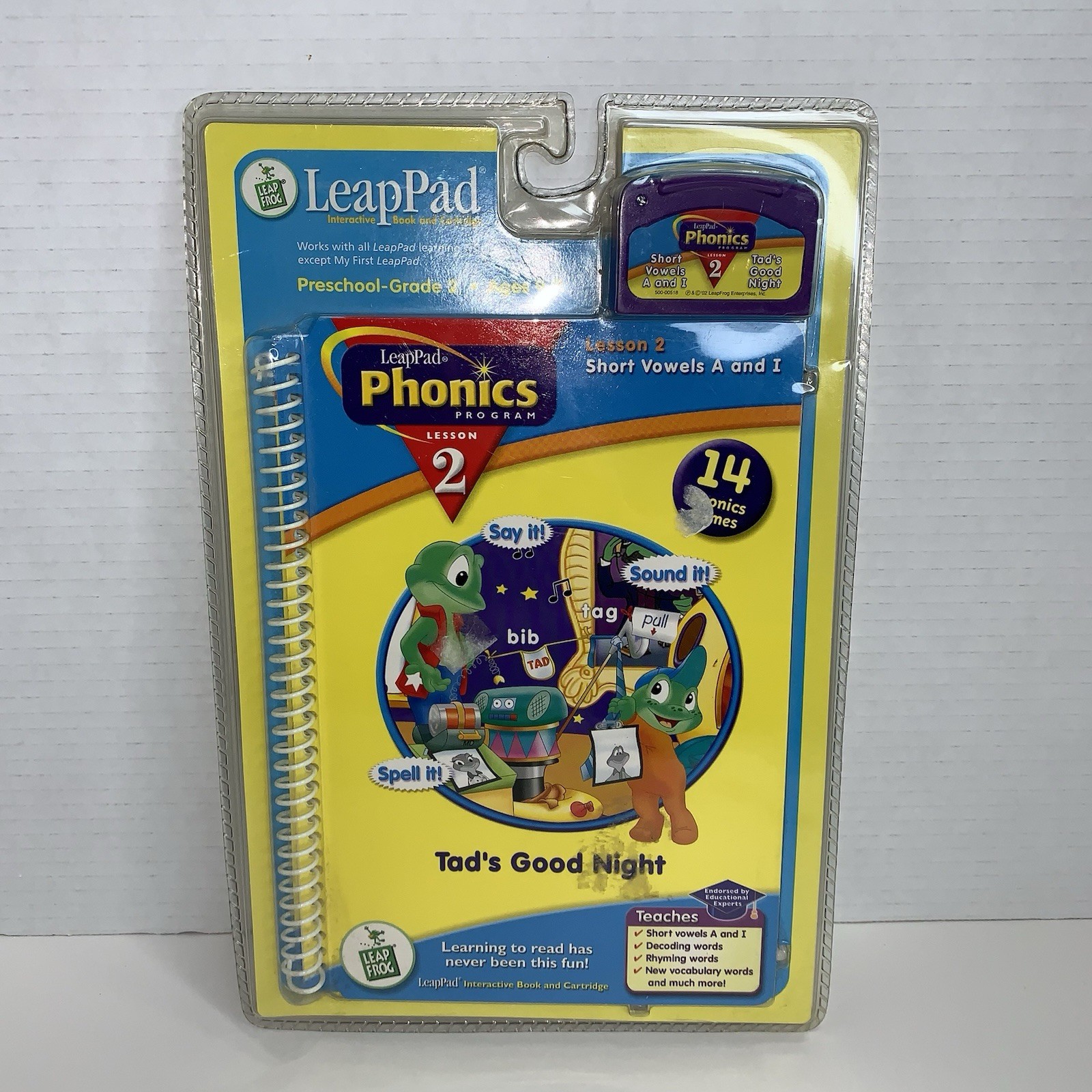 LeapFrog Leap Pad LeapPad Tad’s Good Night Phonics 2-Game & Book