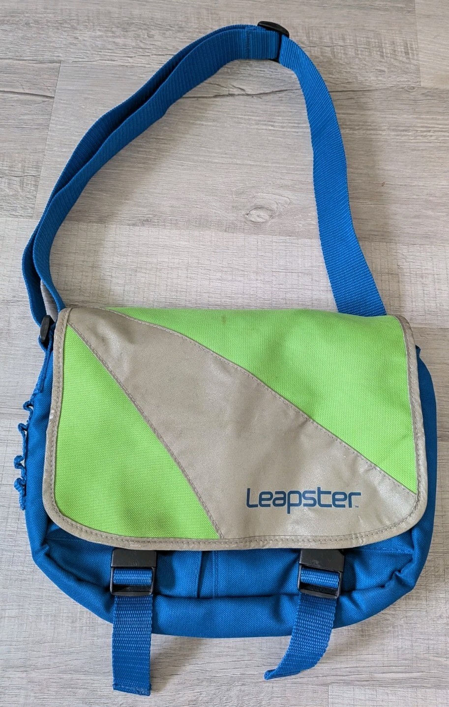 Leapster Storage Messenger Bag Blue Green Gray Pockets & Handle
