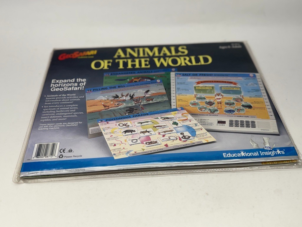 Geosafari Animals of the World Learning Cards EI-8712 Complete NICE
