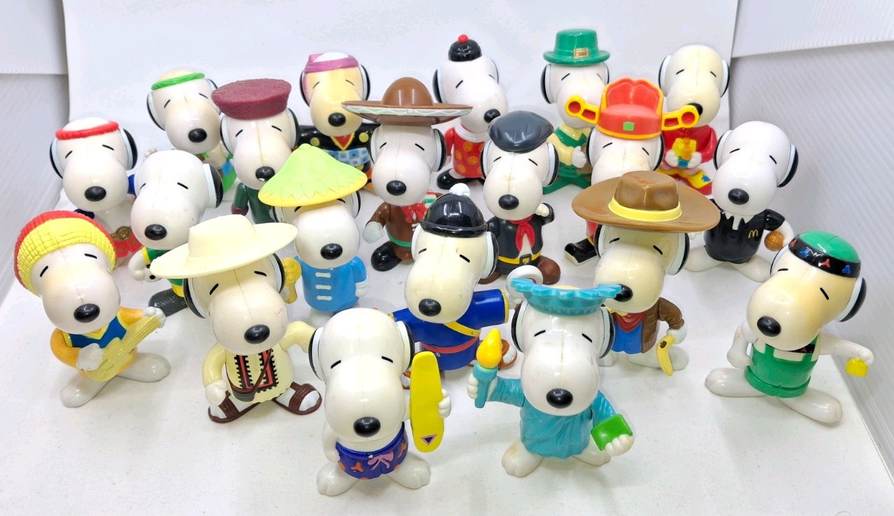 20X Vintage McDonald’s Snoopy Figurines Happy Meal Collectables Peanuts