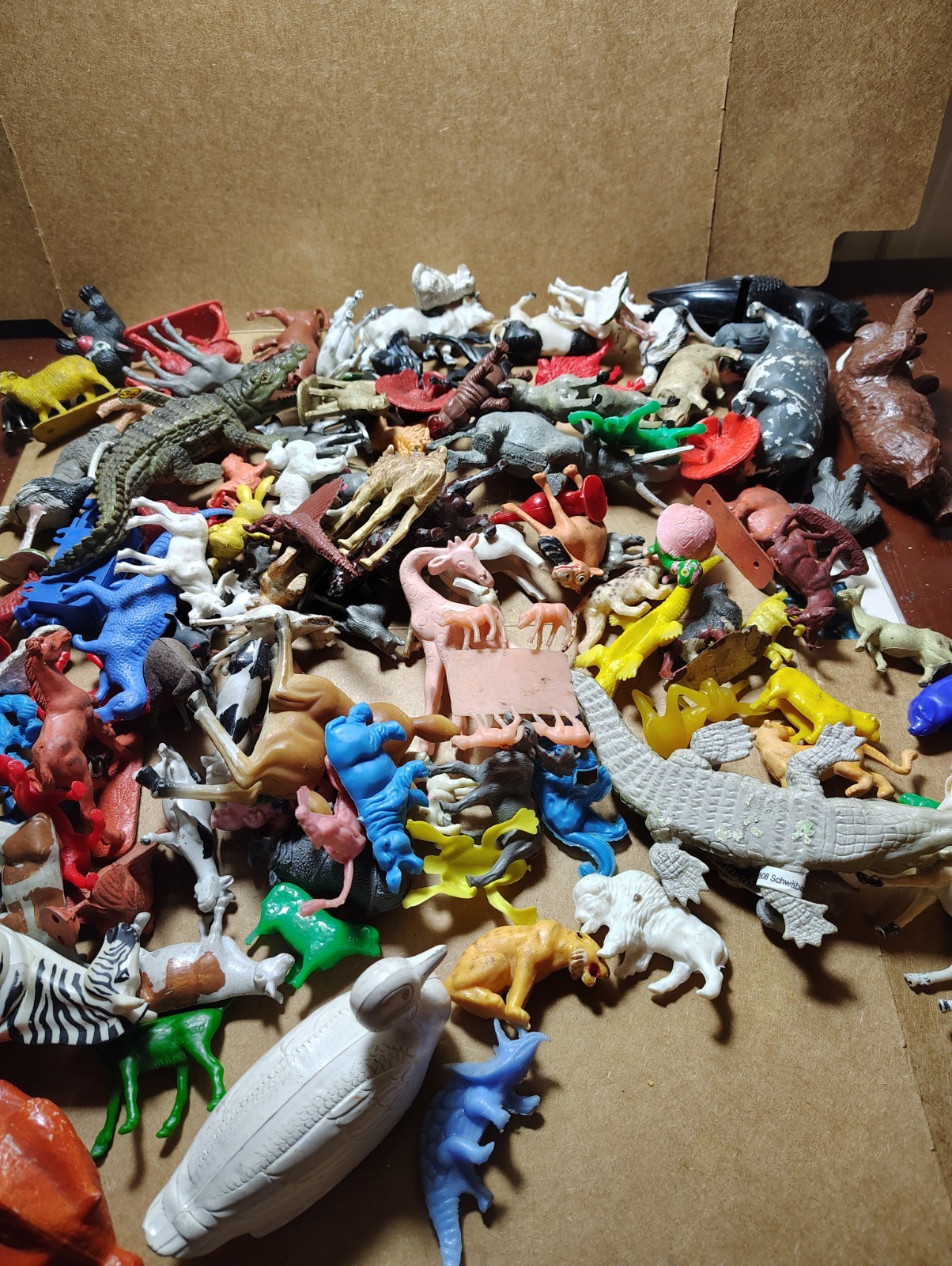 Vintage Plastic Rubber Animal Figures Lot Zoo Farm Safari Dinosaur Toys 3 Lbs