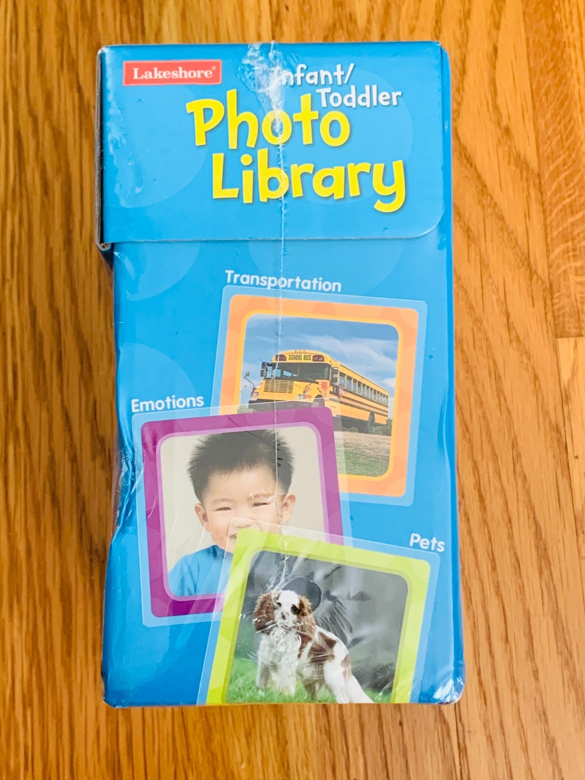 Lakeshore Infant/Toddler Photo Library – 50 Laminated Photo Cards – New