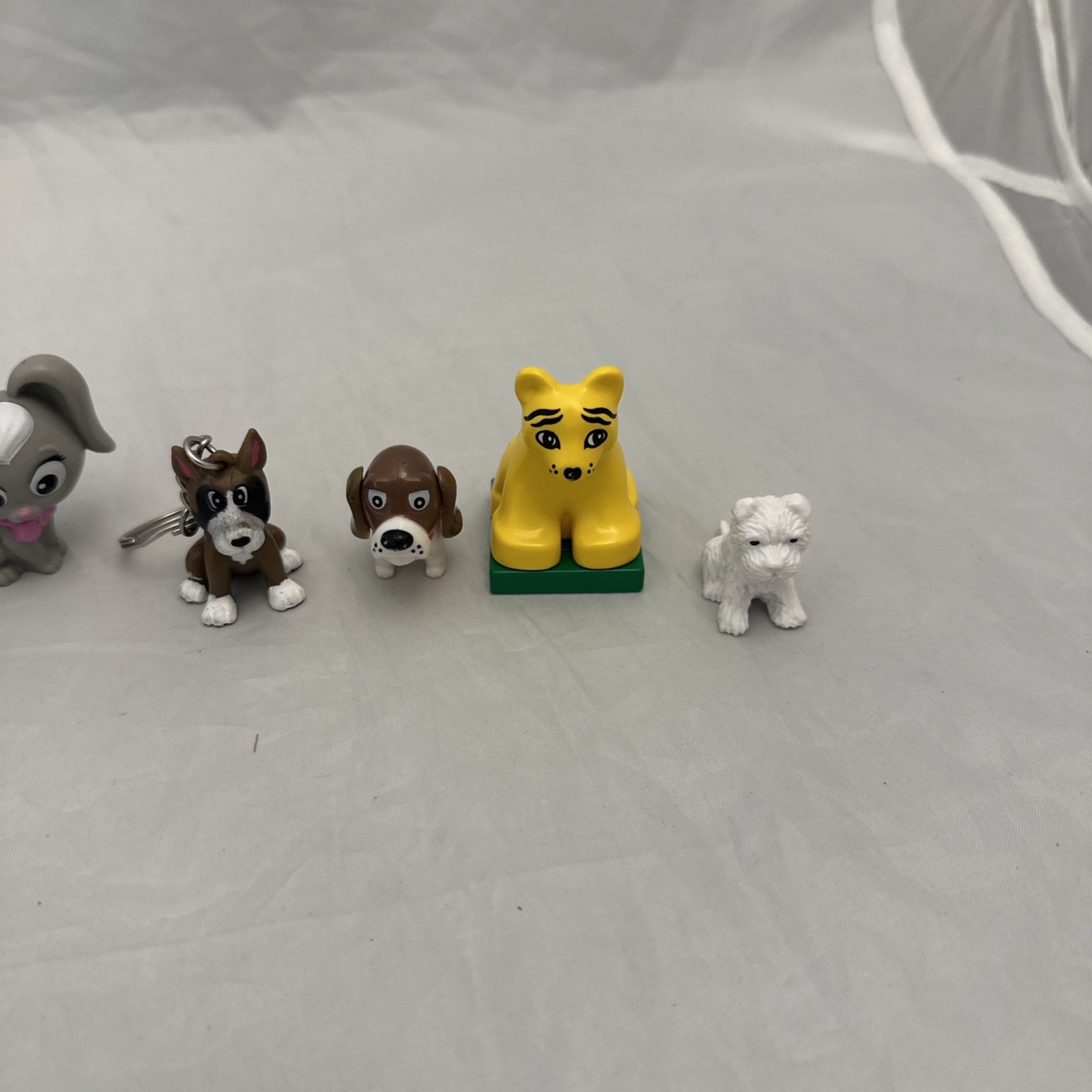 Miniature Toy Animals Dogs Figurines Plastic Mini Puppy Figures VarietyLot of 21