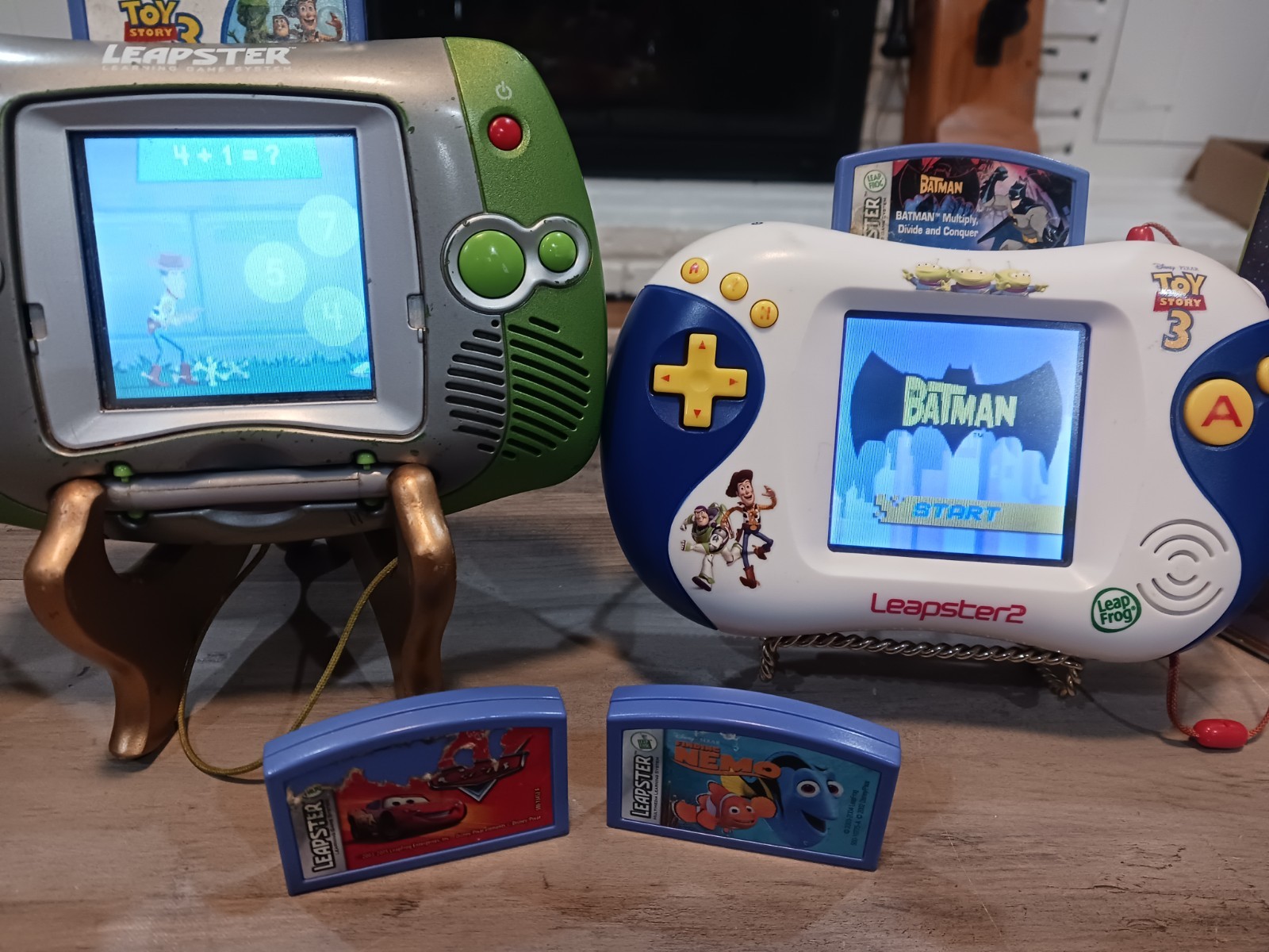 LeapFrog Leapster 1 & 2 System Handheld Green & Toy Story 3 Console & 6 Games
