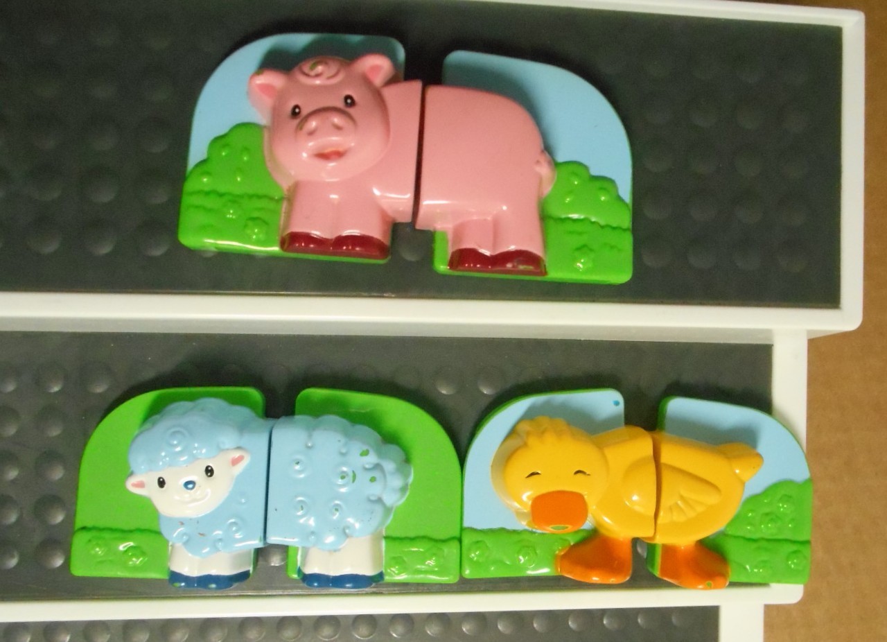 2007 LeapFrog Fridge Farm Magnetic Animal Set Barn Toy Complete Tested Y11