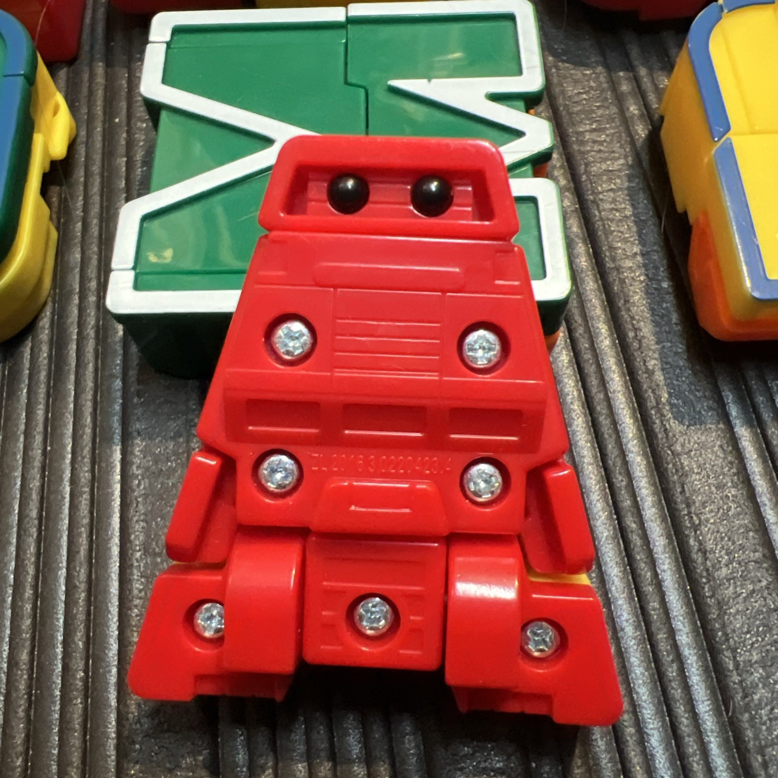 ALPHA BOTS Alphabet Robot Transforming Figures Complete Set of 26