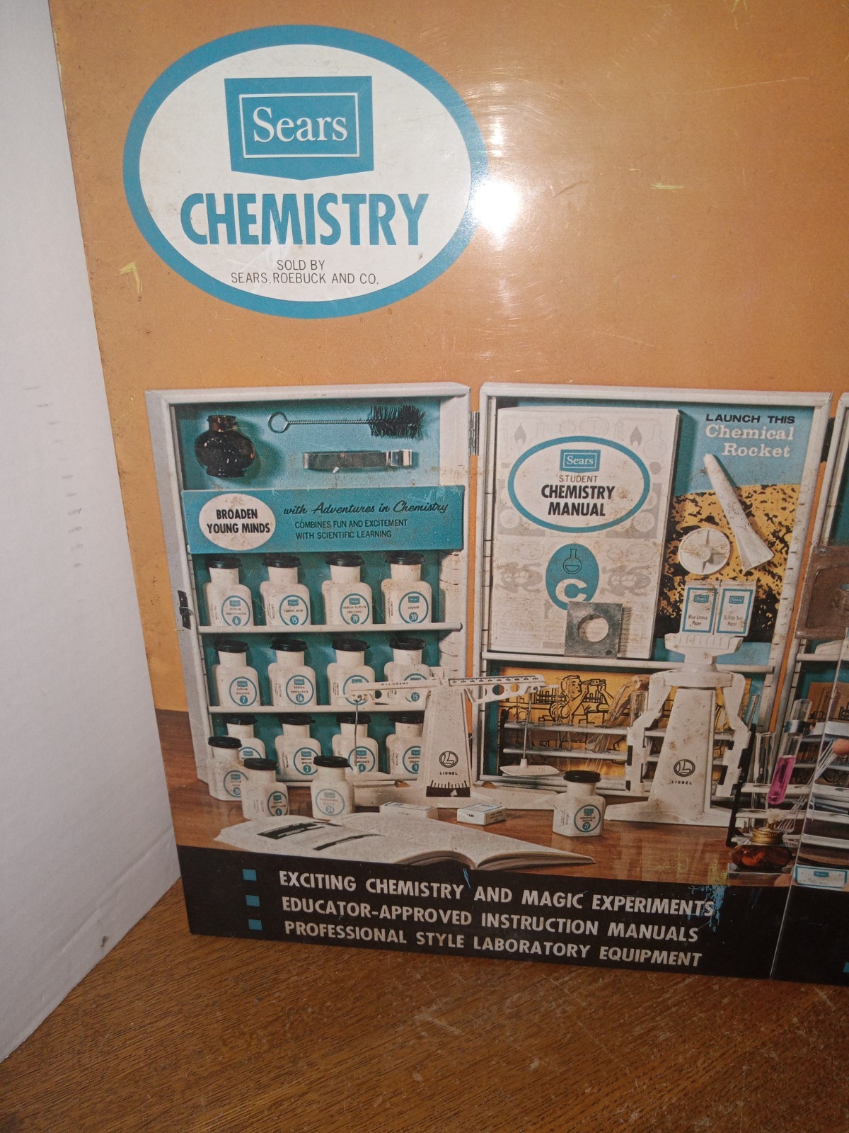 1960’S VINTAGE SEARS CHEMISTRY SET METAL BOX