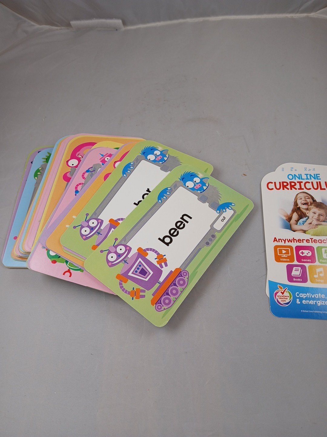 3 Packs Of Flash Cards – Vintage And Modern