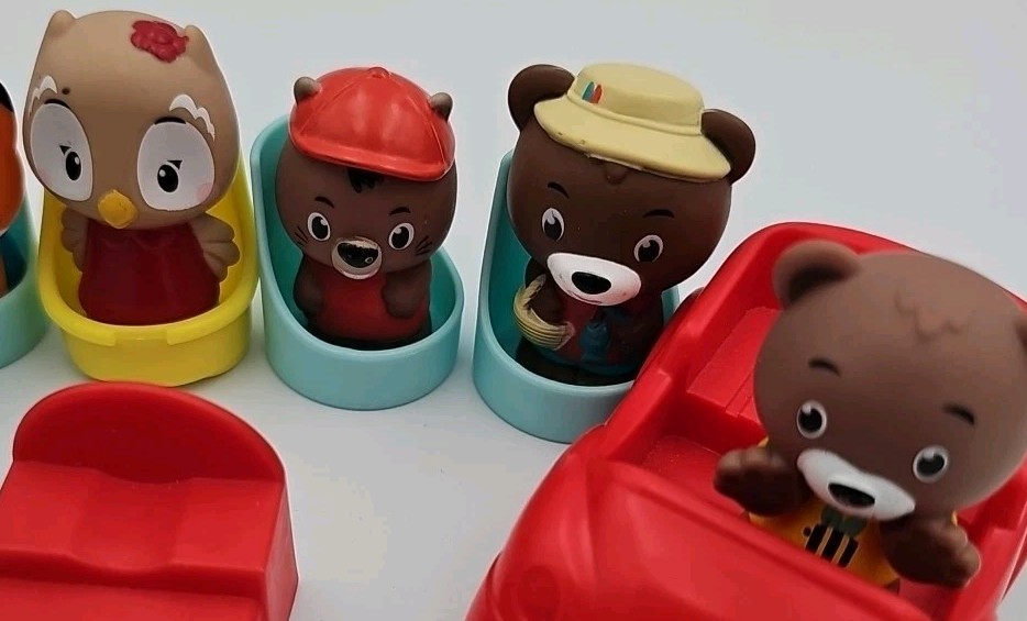 Timber Tots: Family – 7 Character Set, Animal Forest Friends, 1.75-2″ Toy Lot 19