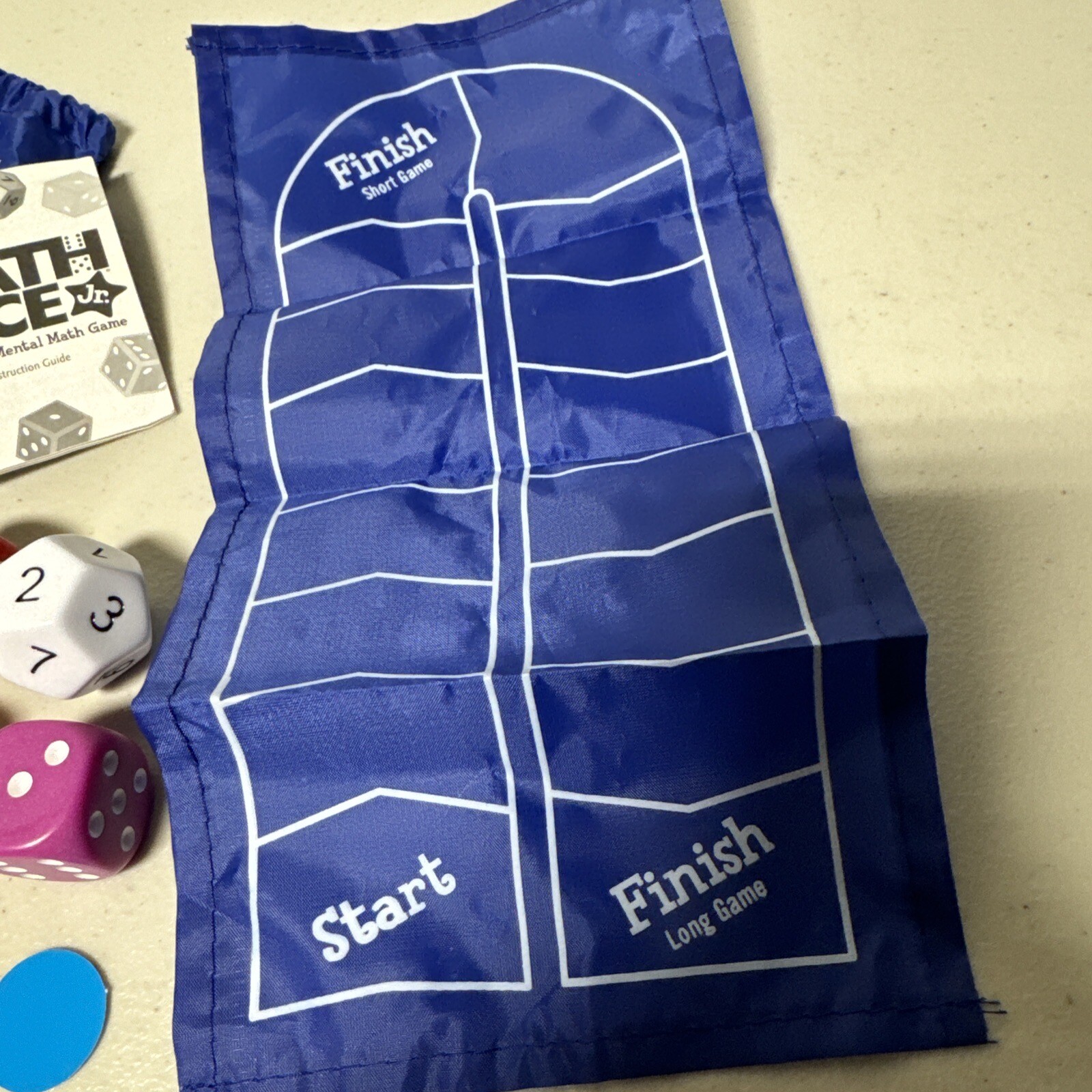Think Fun Math Dice Junior Game for Boys and Girls Age 6 and Up Learning Tool U6