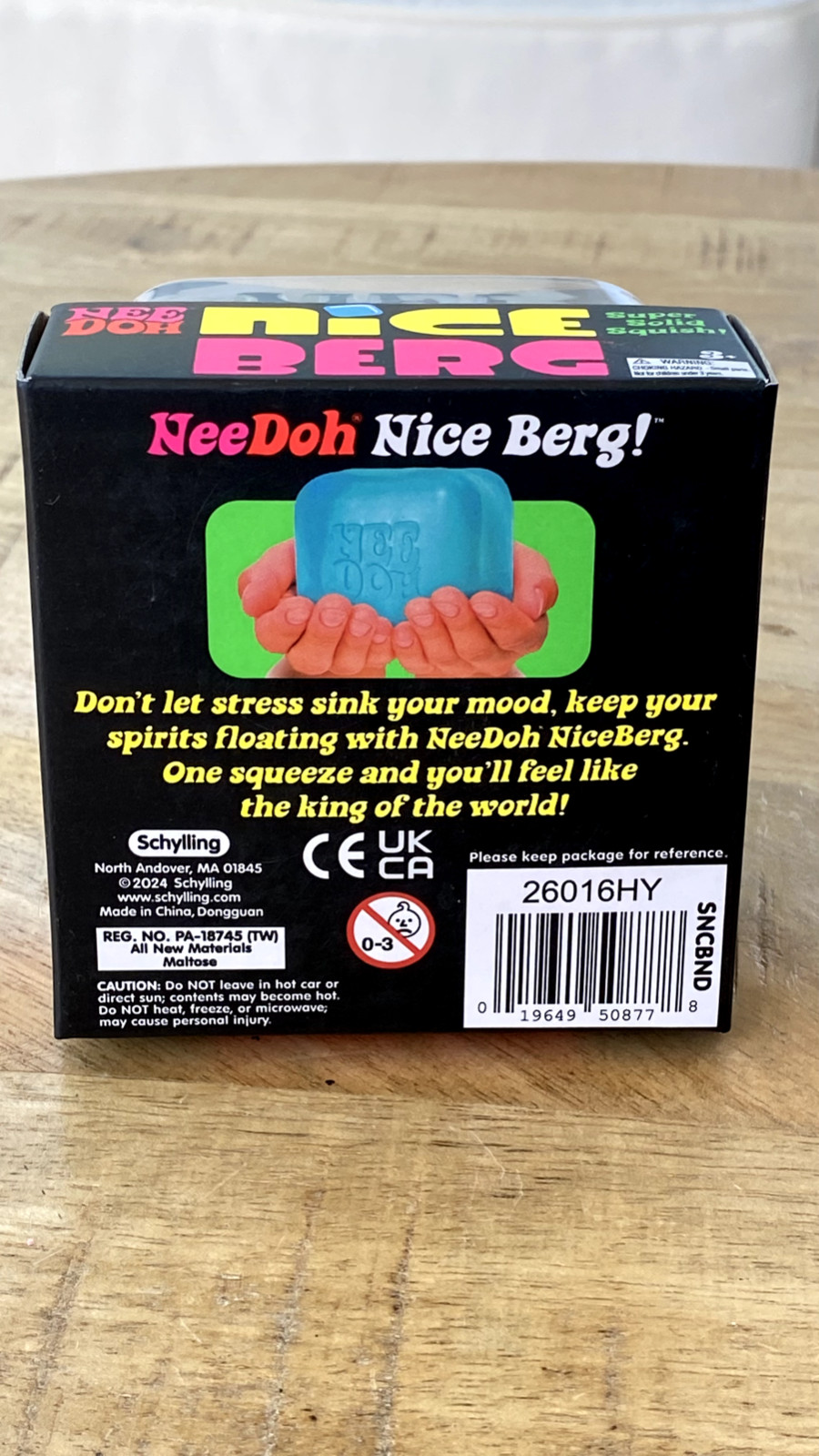 NeeDoh Nice Berg Blue Niceberg Solid Squish Large Cube Iceberg NEW AUTHENTIC