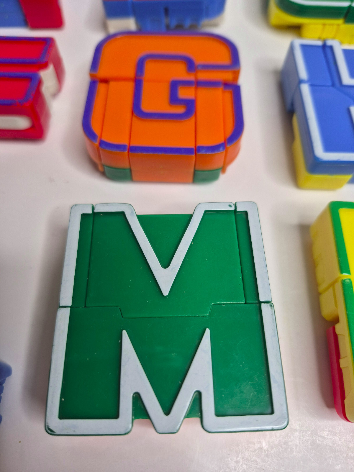 VTG 80s ALPHA BOTS Alphabet Transformers Letter Robots LOT OF 25 Preschool no V