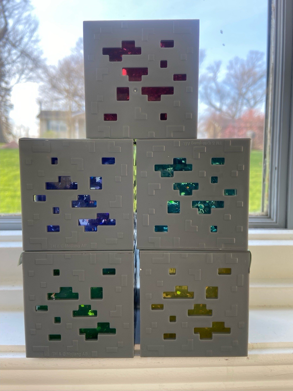 JELLY CUBES by Minecraft New RARE-RED-YELLOW-BLUE-PURPLE-GREEN-NeeDoh Like