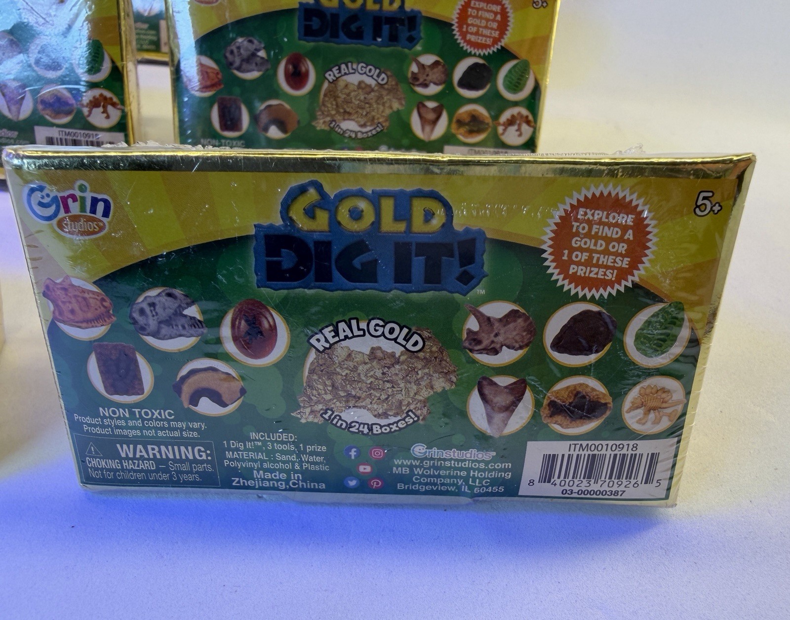 6 (six) Gold Dig It -Dino Dig Grin Studios-Lot Of 6- 1 in 24 Contains Real Gold!