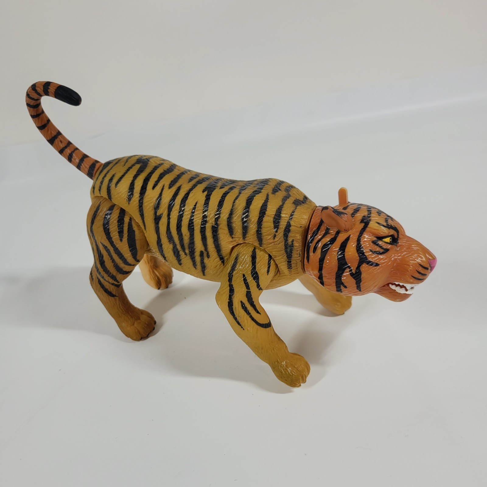 Vintage Plastic Articulated Tiger Action Figure 1987 HG Industries Toy Poseable