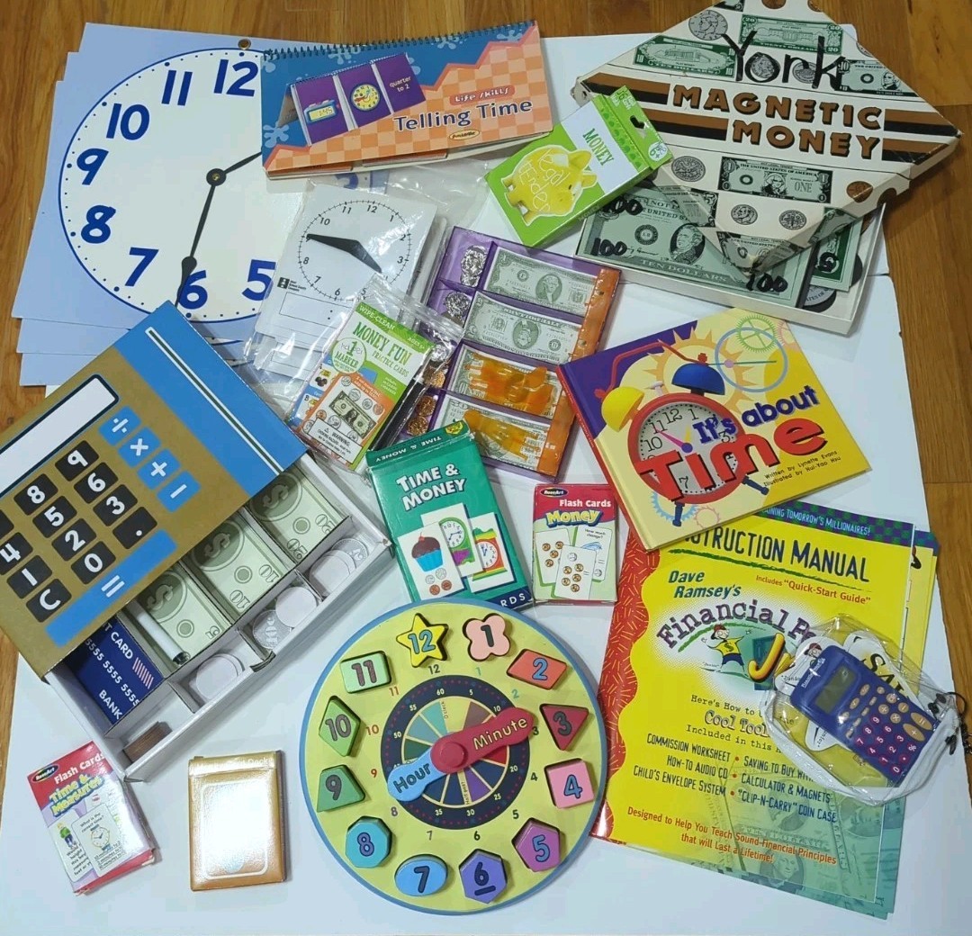 Lot of 15 Manipulatives – Money And Time -Home School/Math Class – Life Skills