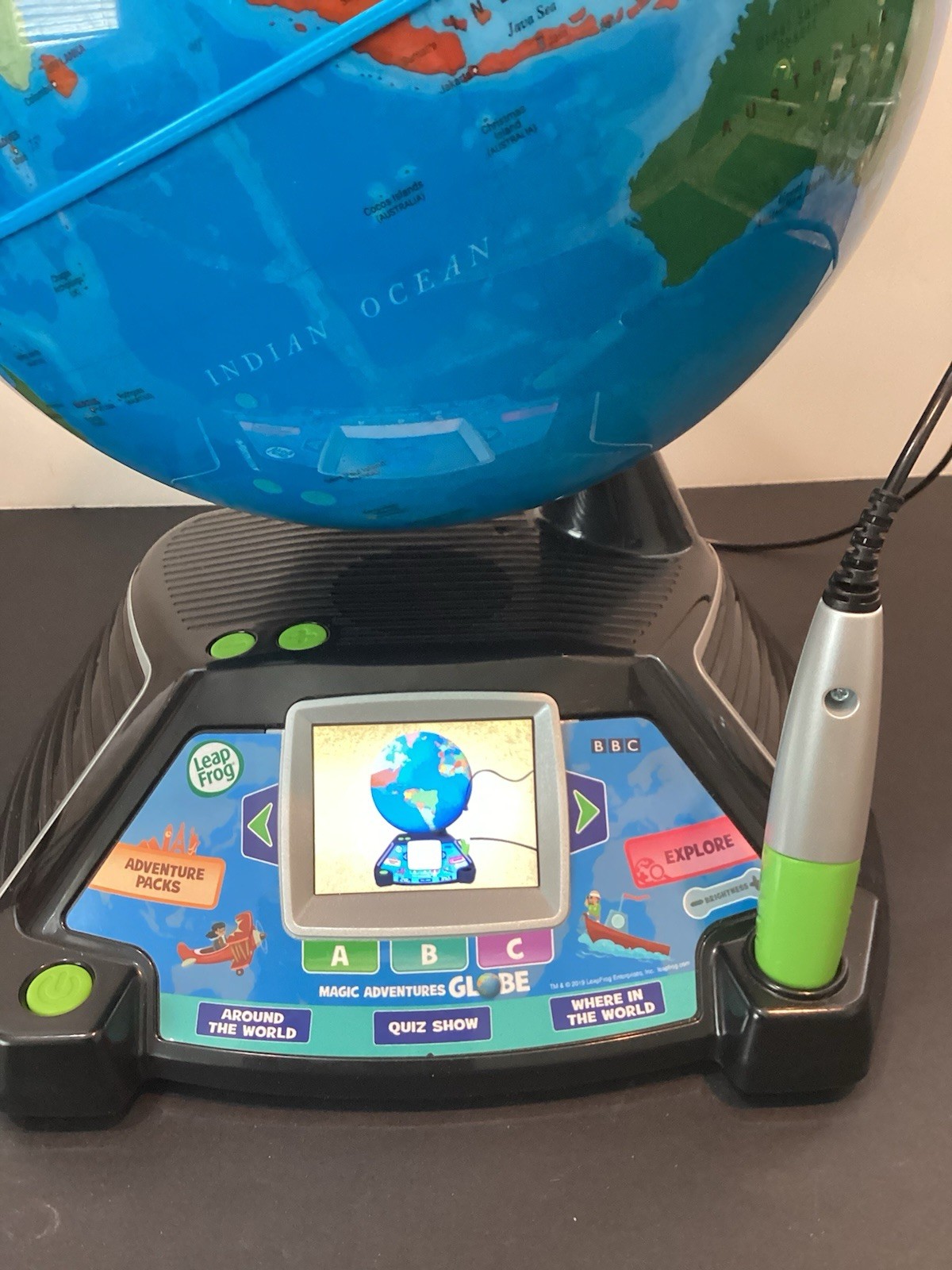 LeapFrog Magic Adventures Globe 2.8″ Video Screen BBC Videos Interactive Games