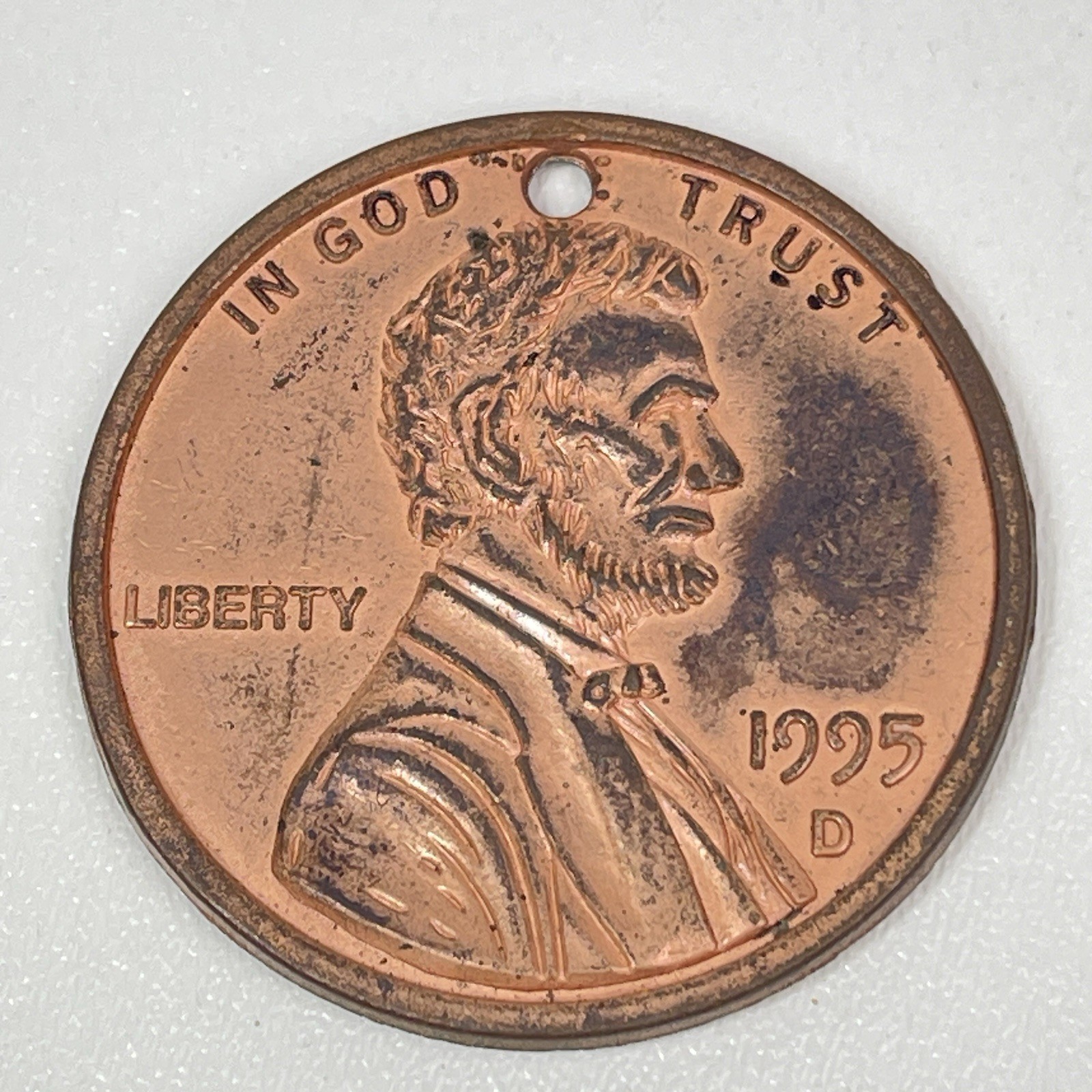 Novelty 2 inch Lincoln Penny Key Chain 1995 D Toy Money Coin Realistic Toy