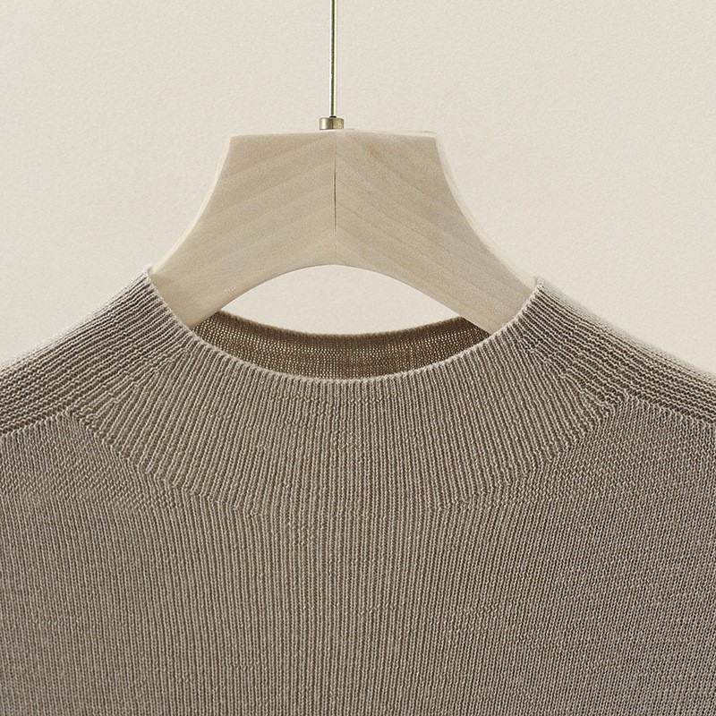 Merino all wool ultra fine wool sweater for women, seamless one-piece ready to