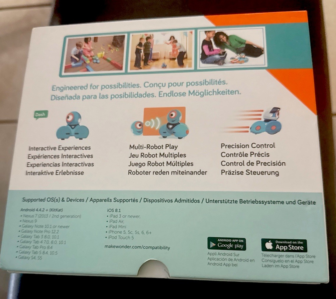 Wonder Workshop Dash Coding Robot W/Accessory Pack, Launcher, Cards READ LISTING