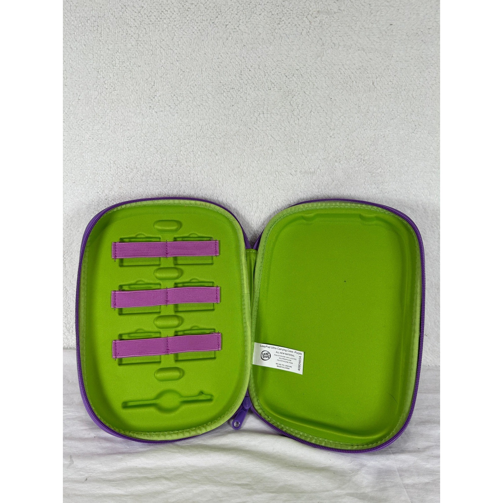 LeapFrog LeapPad Ultra 33300 Kids Learning Tablet Purple White Case Charger Game