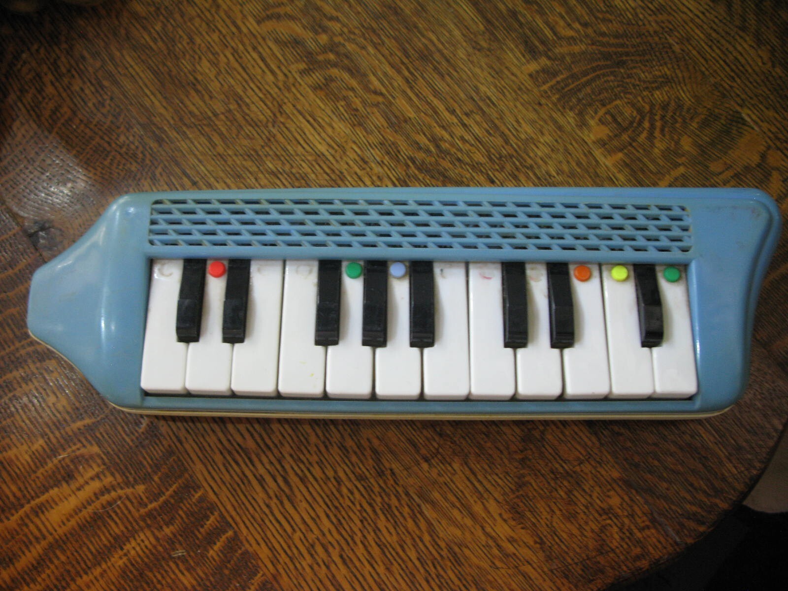 Vintage Kids Hard Plastic Toy Musical Keyboard Organ Wind Instrument Italy