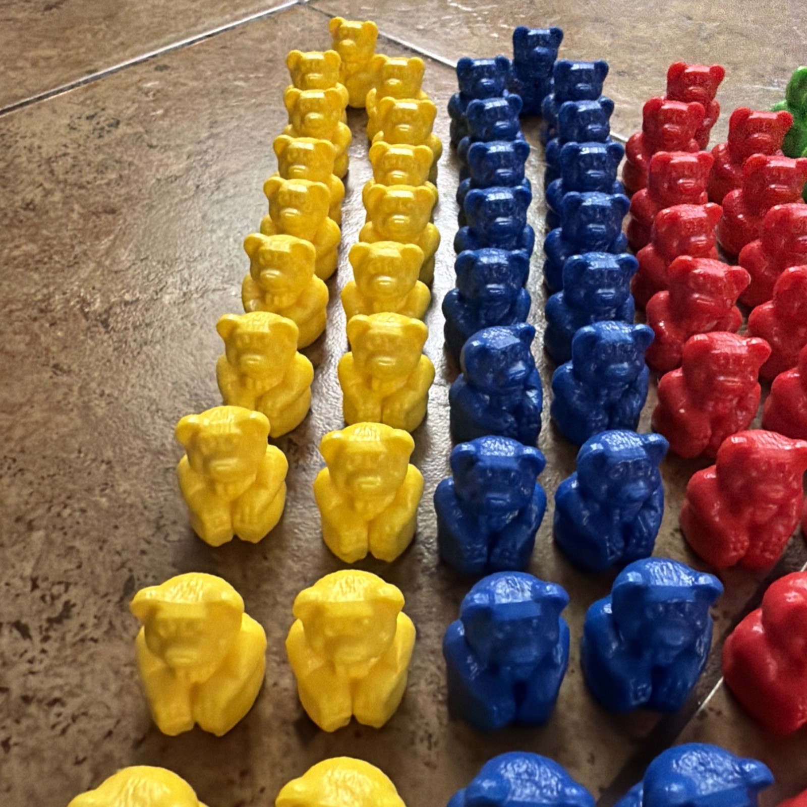 Plastic One Inch Teddy Bear Counters Red Yellow Blue Green Lot Of 97