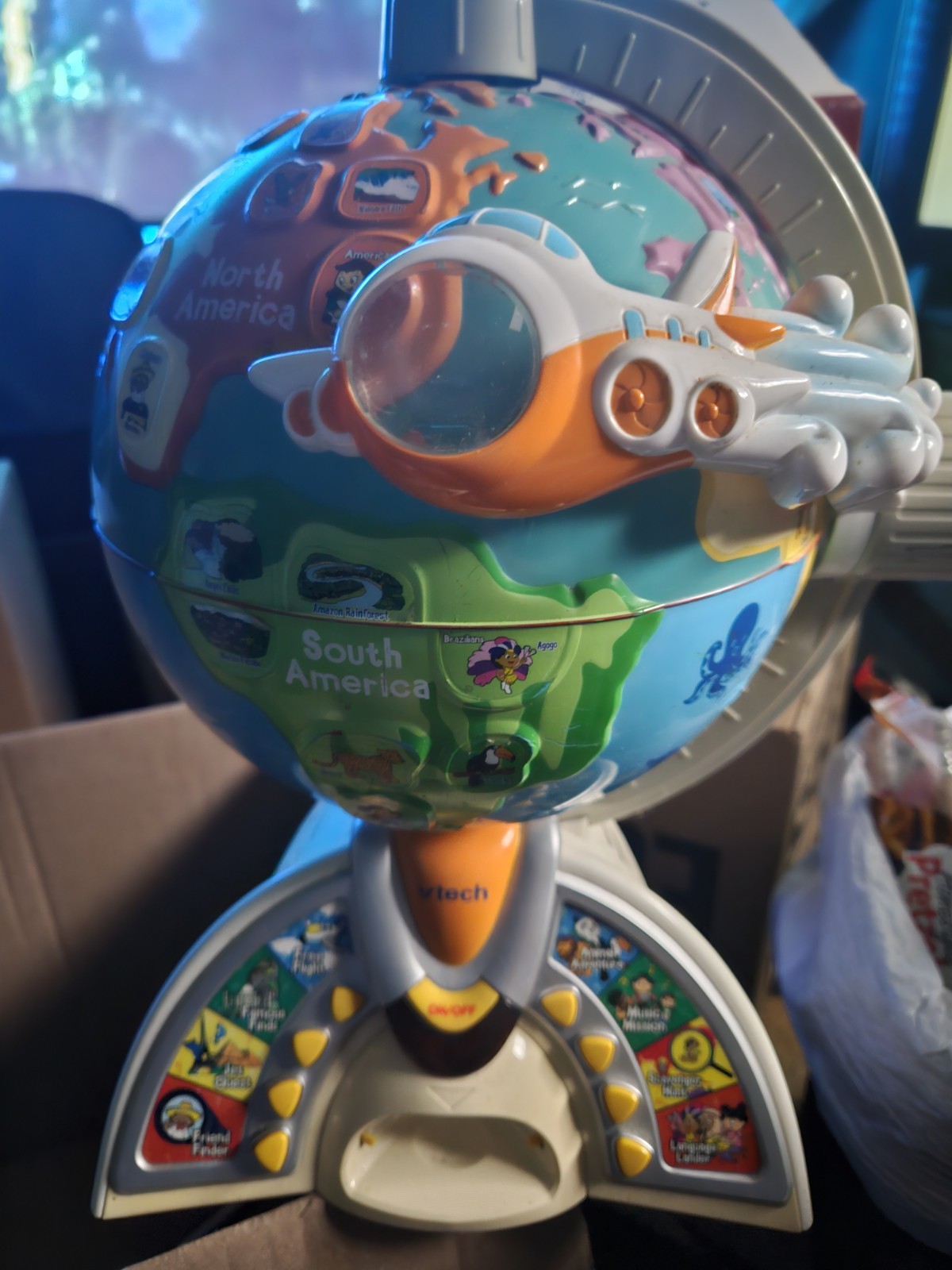 Vtech Spin and Learn Adventure Globe Interactive Learning Toy