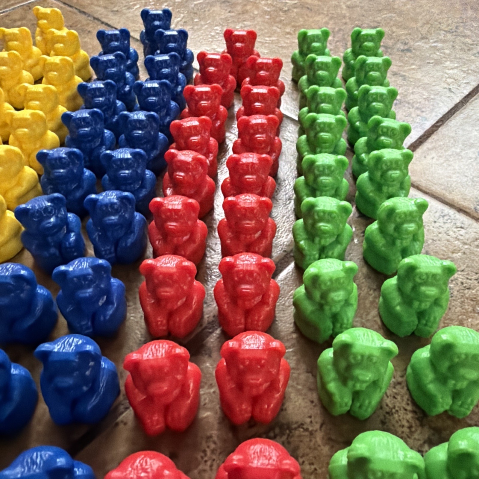 Plastic One Inch Teddy Bear Counters Red Yellow Blue Green Lot Of 97
