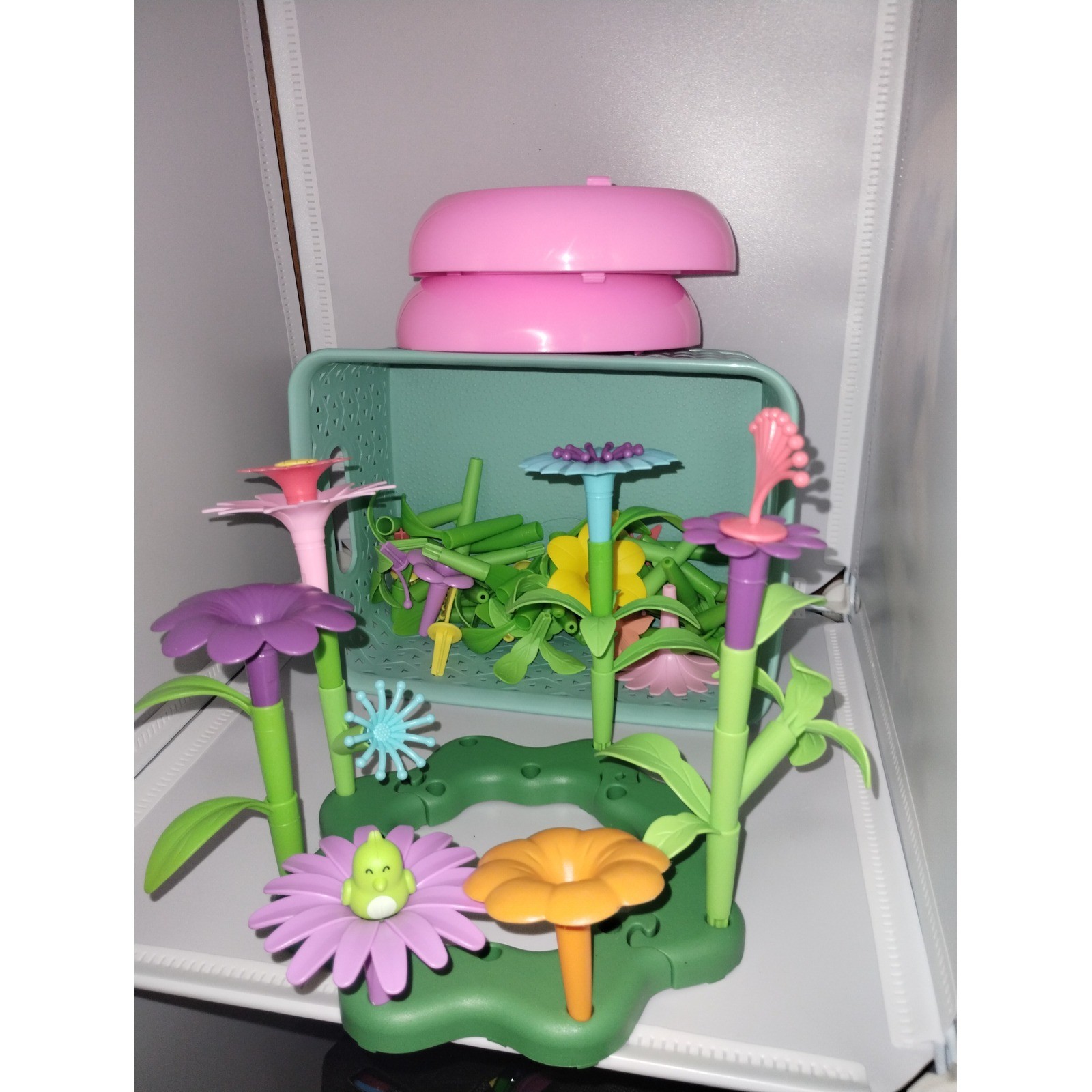 Educational flower building kit
