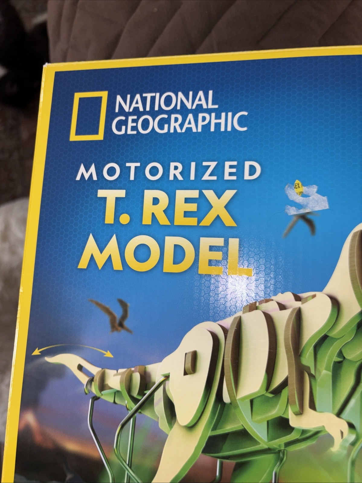 National Geographic Blue Marble STEM Motorized T. Rex Model That Moves Kit