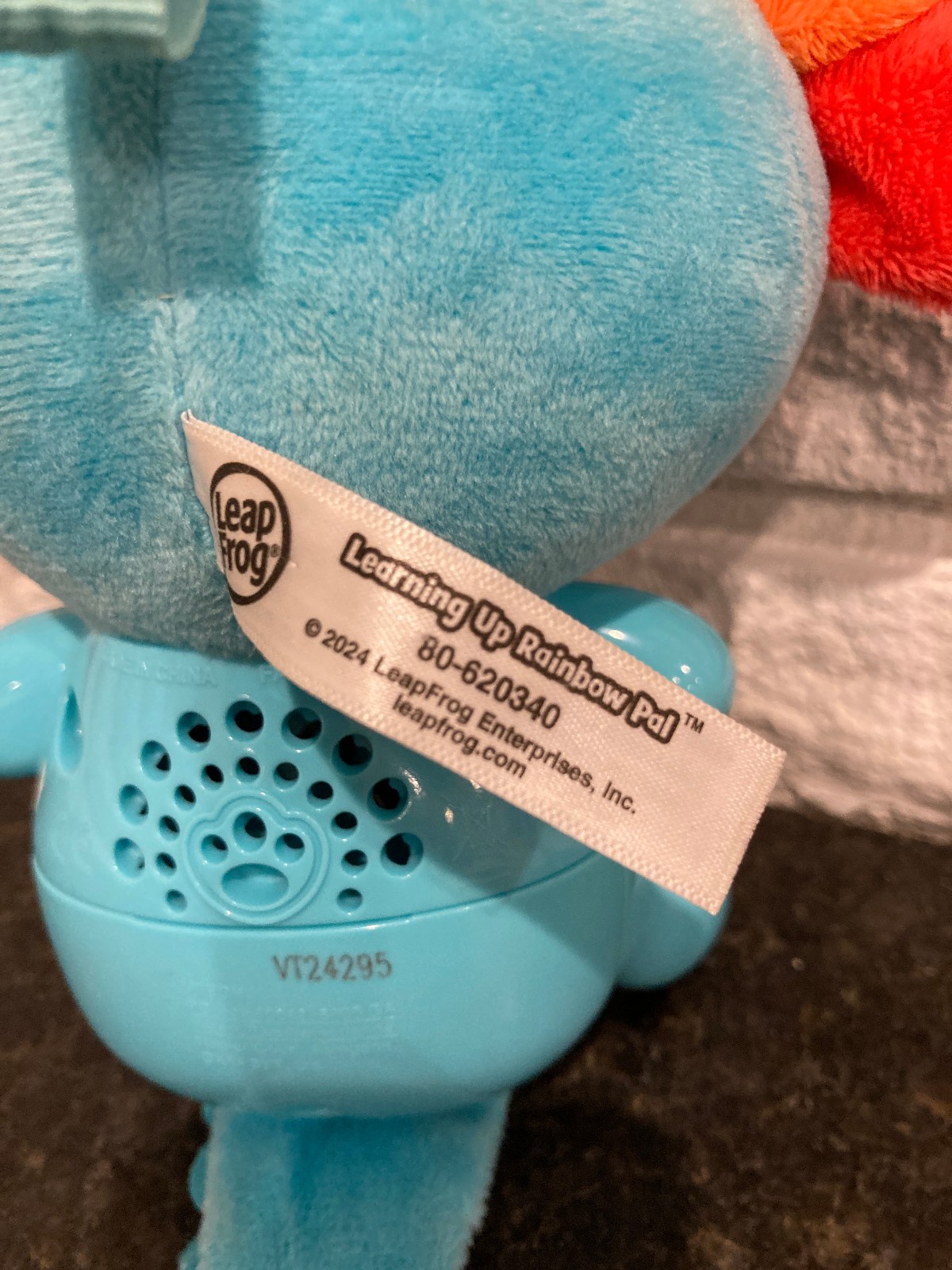 Leap Frog Learning Up Rainbow Pal English Spanish Bilingual lights sounds plush