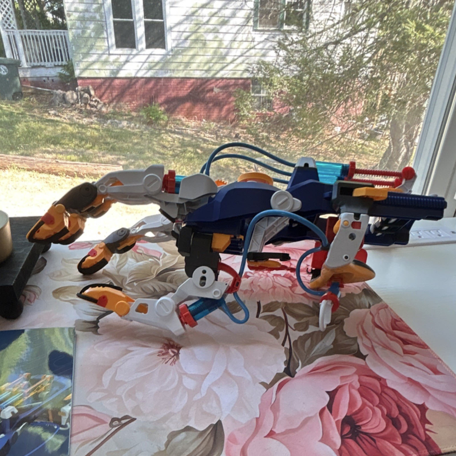 Thames & Kosmos Mega Cyborg Hand Science Educational Toy Kit 8-16 Years