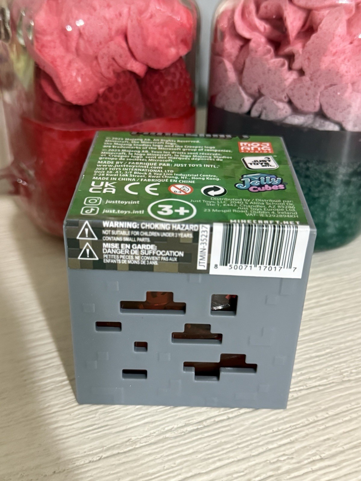 New MINECRAFT JELLY CUBES – RARE Red Viral Squishy Nee Doh Ish Type Fidget