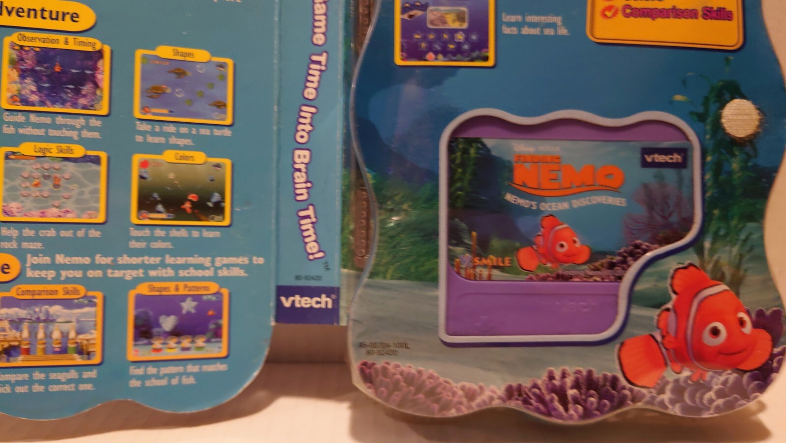 Vtech vsmile game Finding Nemo New in box but box is damaged and has wear on it